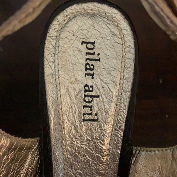 Heels - Picture 2 of 6